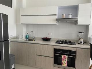 Modern condo 5 min to the beach, Santa Marta - 1