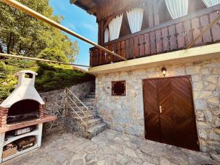 Family-friendly house with hot tub Dragovanscak, Prigorje - 22529 - 1