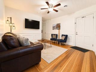 Suite Victory #6 On Main St (2 bedroom) - 9