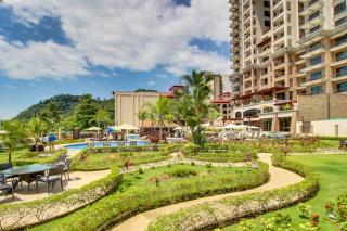The Palms 301 - 9