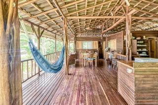 Casa Verde, Casa Aviari, Contiki - 2