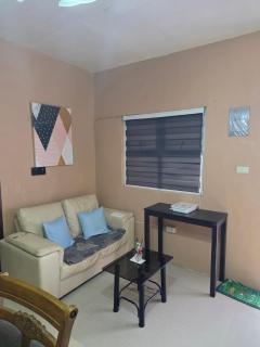 Mel's Place Batangas Unit3 Banaba Kanluran, Batangas City 2 bedroom house - 1