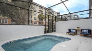 5BR Luxury Townhouse with Pool at Paradiso Grande - 5