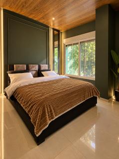 Private Garden Retreat Dbayeh 2BR - 2