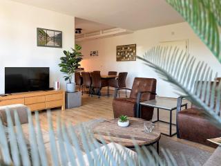 Modern Apartment Retreat for 6 in Winterberg Züschen - 1