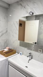 Crescent Boutique Hotel - 1