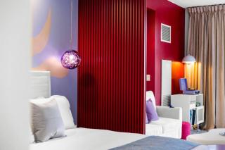 777 Suite Sphere and Strip View with Private Balcony - 1