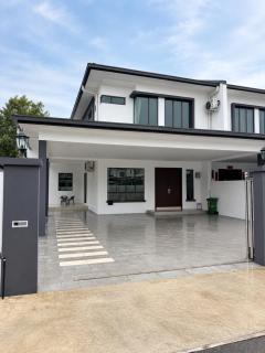 HM HOME - Nine - 0
