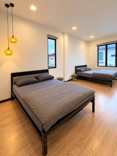 HM HOME - Nine - 4