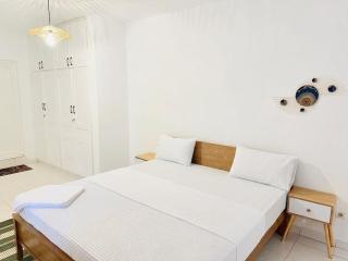 Mamelles Beachside Retreat - 9