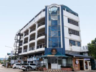 Ace Travellers Inn Puerto Princesa City by RedDoorz - 7