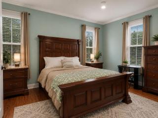 Spacious Home with Fast WiFi Near Downtown Sherman - 7