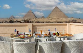 Pyramids Palace INN With Rooftop Access - 0