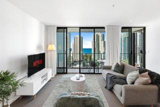 2BR Ocean View, Balcony, Pool & Gym, Free Parking, Avani Broadbeach Residence - 0