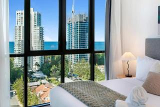 2BR Ocean View, Balcony, Pool & Gym, Free Parking, Avani Broadbeach Residence - 8