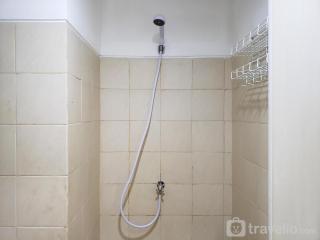 Elegant and Comfy Studio Apartment Belmont Residence Puri By Travelio - 2