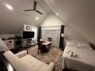 Dream Comfy Studio - 4