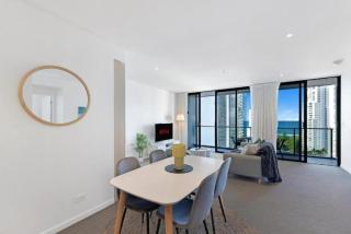 2BR Ocean View, Balcony, Pool & Gym, Free Parking, Avani Broadbeach Residence - 5