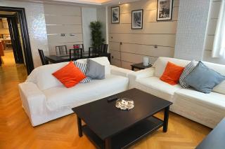 Apartamento Estación María Zambrano y Playa - 5