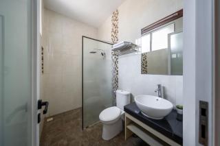 Cove Valley Residence - 6