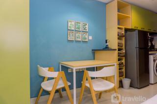 Cozy Stay and Elegant Studio at West Vista Apartment By Travelio - 5