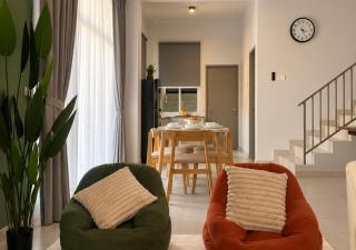Kangkar Pulai Landed FamilyJoy 4BR 13 Pax Mahjong by Our Stay - 8