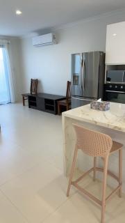 M3 Relaxing Escape Spacious Private Ensuite - 4