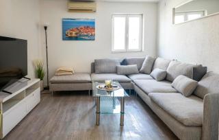 Lovely Home In Kastel Stafilic - 8