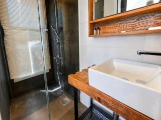 Cozy Couples Villa with Scenic Views in Fatre - 8