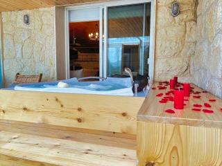 Fatre Mountain Villa Terrace & Views - 2