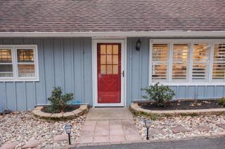 Cowry Acres - 11 Acre Enchanted Retreat, Hot Tub - 4