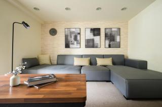 Three Master Bedrooms 4B4b Home 1min to SYS MRT 三主臥4房4衛 1分到國父紀念館站 - 1