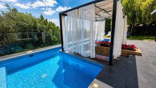 Peaceful & Luxurious Retreat in Fatre, Byblos - 9
