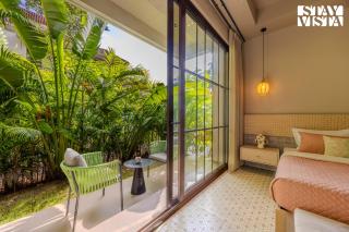 StayVista at Casa Rishay - Infinity Pool, BBQ - 3
