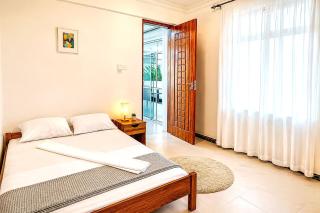 Private Beachfront Apartment with Ocean Views in Zanzibar - Uroa - 2