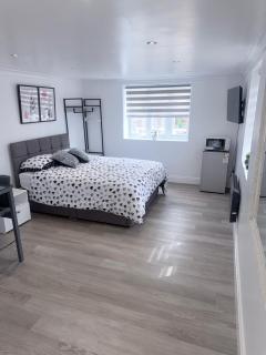 Cozy luxurious Studio - 9