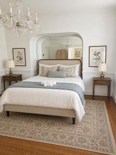 Everrose House - 3