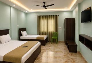 Sree Chandu Hotel & Function Hall - 1