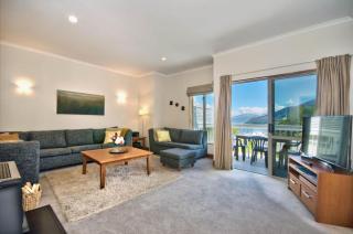 Windsor Place Views of Lake Wakatipu - 6