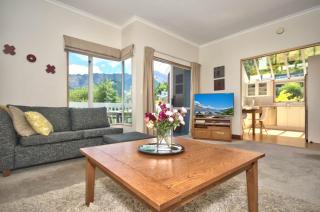 Windsor Place Views of Lake Wakatipu - 7