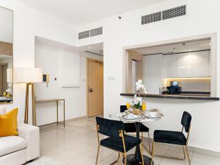 Kensington - 1BR Burj Khalifa View at Dubai Opera - 7