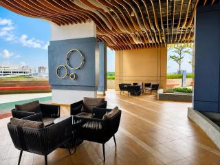 Troika Residence by Rizq Home - 9