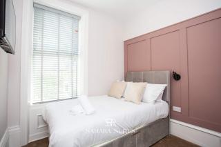 Spacious 8Bed Home - Contractors & NHS - Sleeps 16 - 2