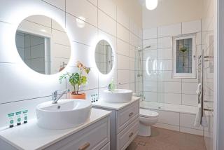 Edwardian Cottage - Renovated 3BR in Norwood - 2