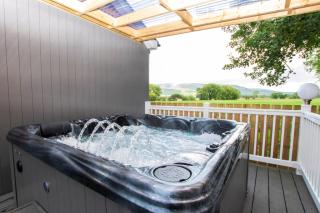 The Willows House & Studios, Hot Tub, Garden Cookhouse, Pet-Friendly, Roe Valley, Limavady - 0