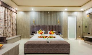 THE TRADE INTERNATIONAL, Jaipur - 9