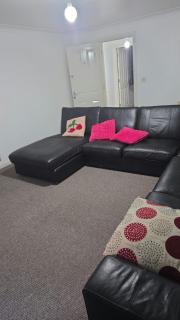 Sittingbourne Lovely Shared Home - 6