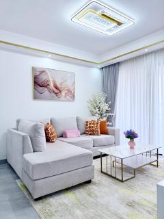 B&M Homes - cosy apartment in the heart of Nairobi, Kilimani - 2 bedroom, 1 bathroom and balcony - 9