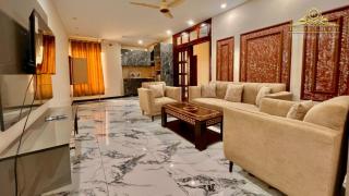 Royal Galaxy Hotel - 8