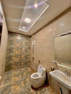 Royal Galaxy Hotel - 2